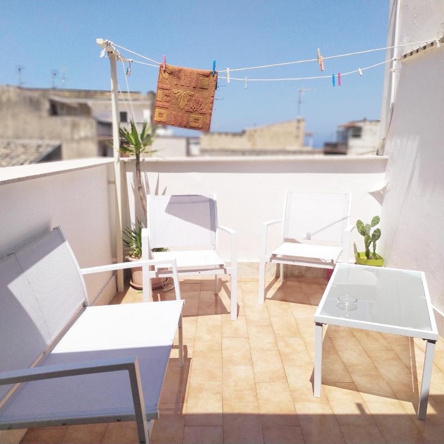 Casa Isola Sul Mare * Castellammare del Golfo
